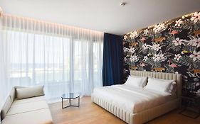 Flamingo Beach Hotel & Spa